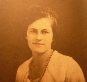 Flora (MacPhee) Deveson